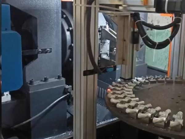 凸轮分度盘+动力头